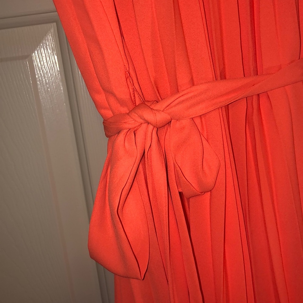 Dress - Picture 4 of 5